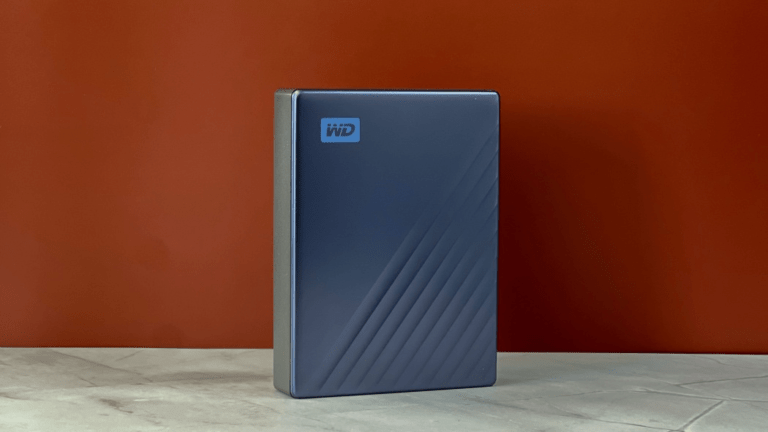 Review of WD My Passport 6TB: spinning platters and cold storage